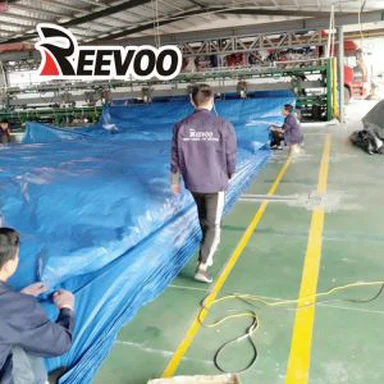 Plastični pokrov za tovorne ponjave